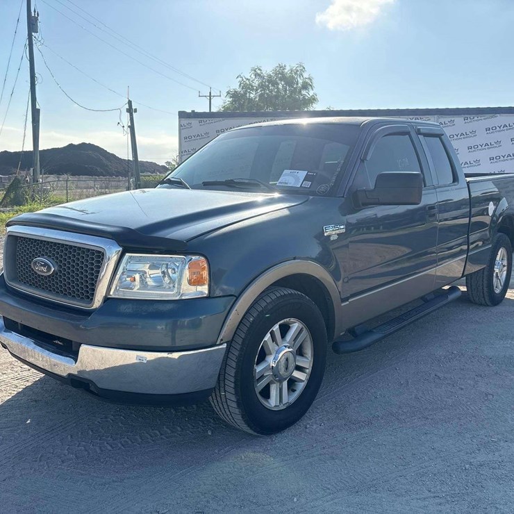 2004 FORD F150 XL