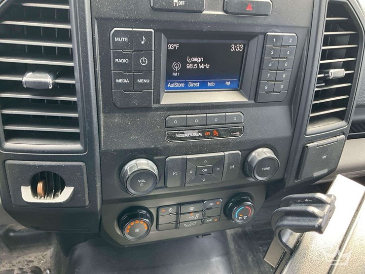 2017-ford-f150-image-15