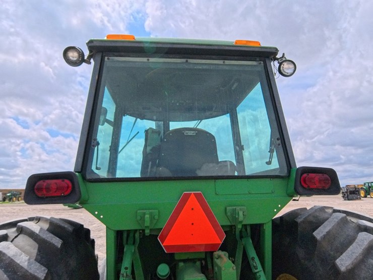 john-deere-4630-image-48