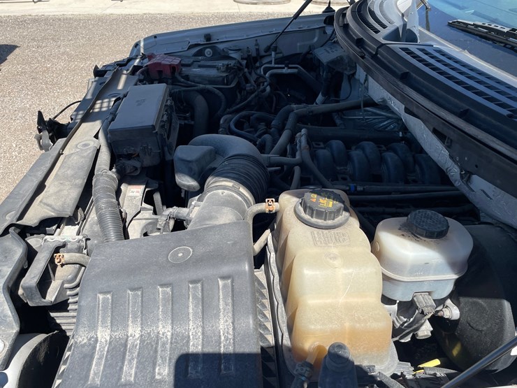 2012-ford-f150-xlt-image-38