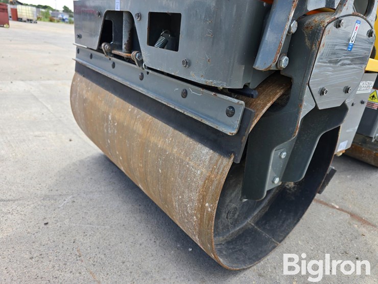 2015-wacker-neuson-rd12-image-10