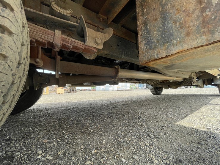 2012-ford-f350-xl-image-24