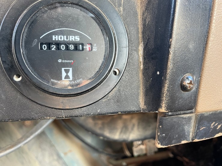 1990-international-durastar-4400-image-36