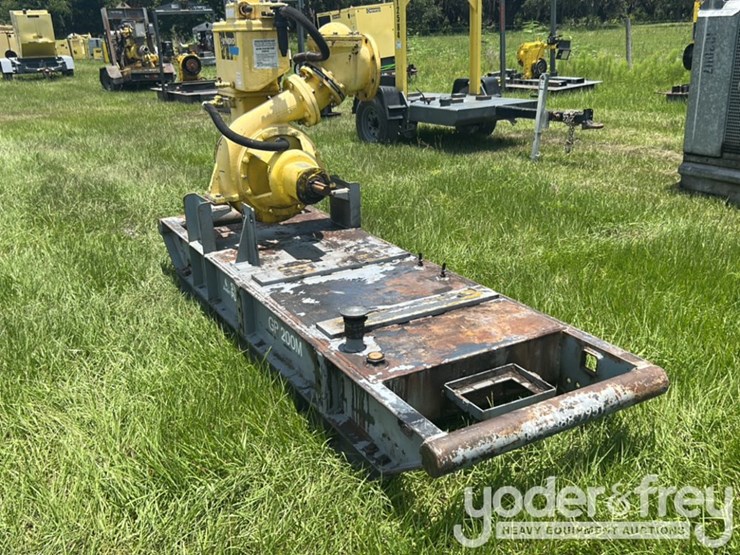 8"-trash-waterpump,-skid-mounted,-(no-engine,-missing-pump-parts)-image-2