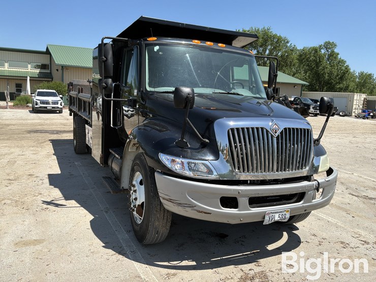 2007-international-durastar-4300-image-13