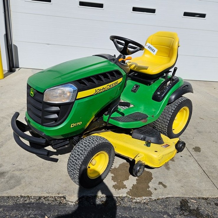 JOHN DEERE D170