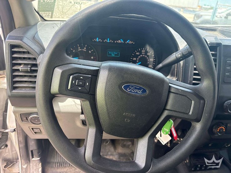 2016-ford-f150-image-18