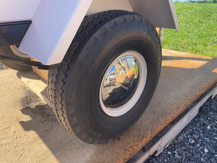 #2869-•-small-white-utility-trailer-(no-title)-image-9