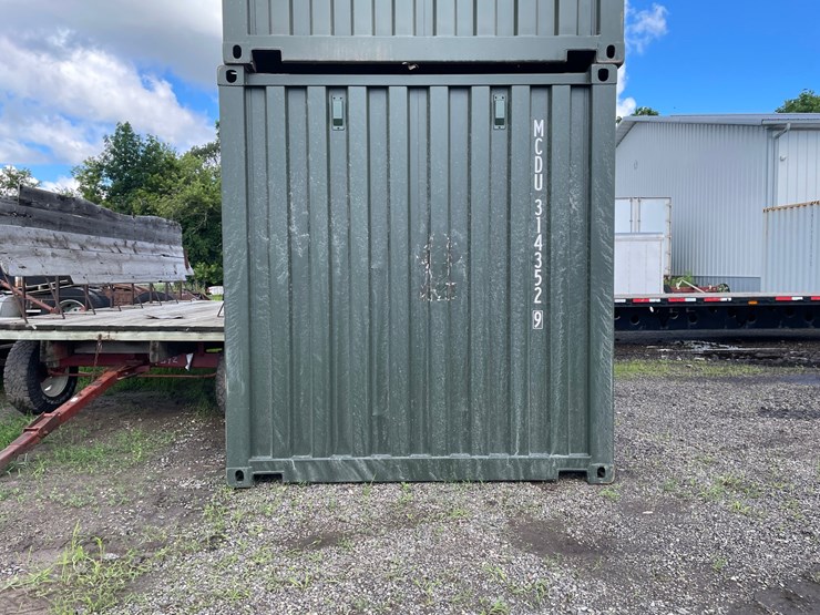 #2434-•-20'-standard-height-shipping-container-image-5
