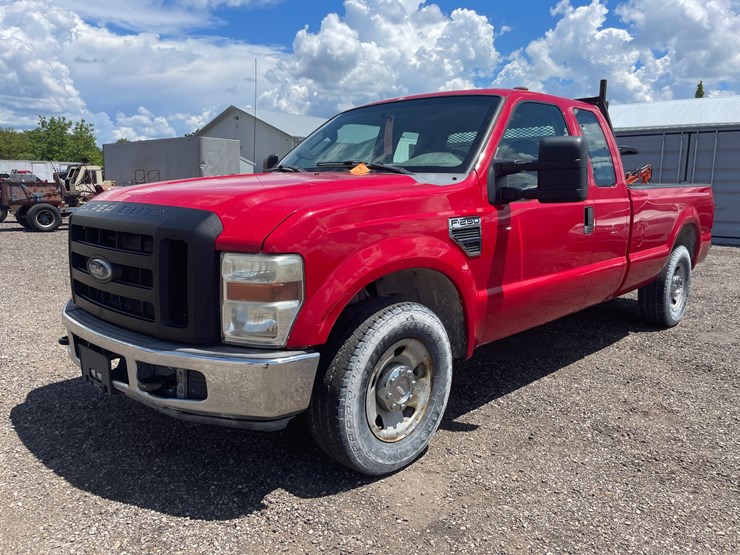 2008-ford-f250-xl-image-1