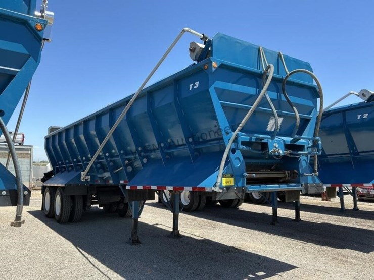 2010-versa-v-bottom-spreader-trailer-image-3