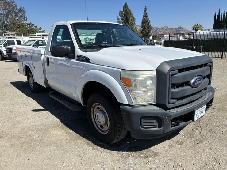 2013-ford-f250-image-2