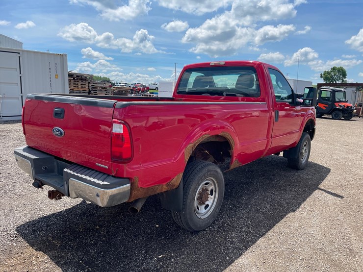 2012-ford-f350-xl-image-5