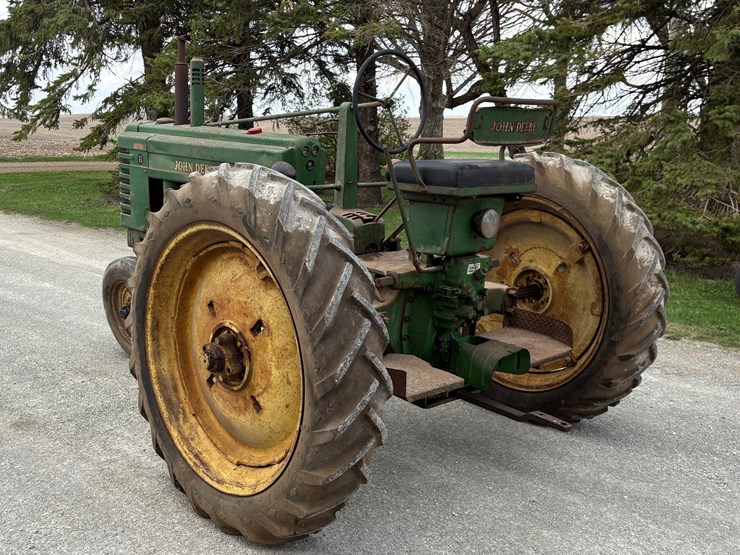 1949-john-deere-b-image-7