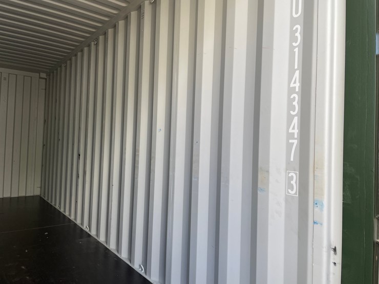 #2435-•-20'-standard-height-shipping-container-image-10