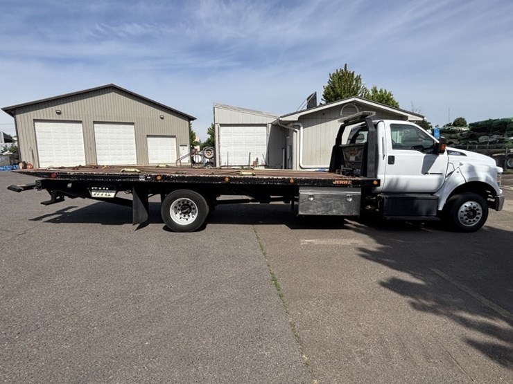 2017-ford-f650-sd-image-6