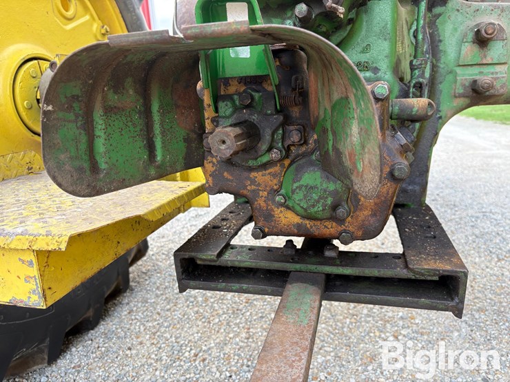 1954-john-deere-60-image-13