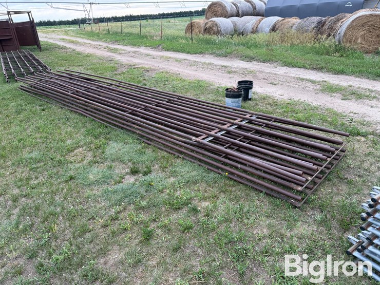 24'-6-bar-continuous-fence-image-3