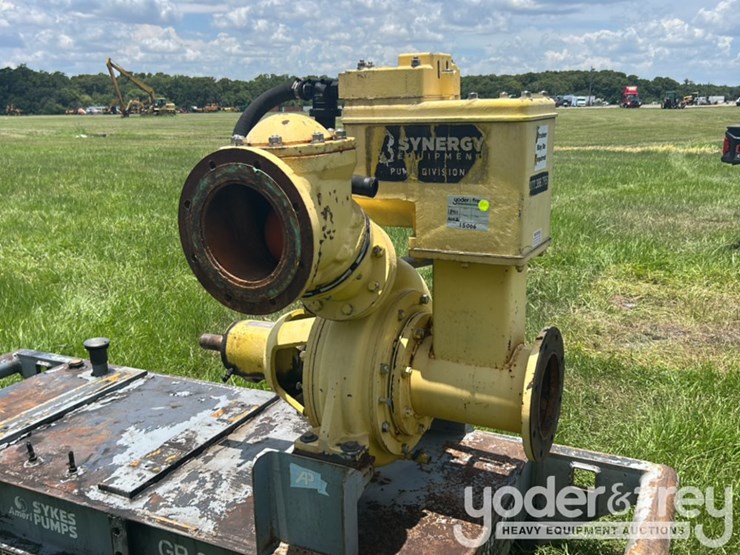8"-trash-waterpump,-skid-mounted,-(no-engine,-missing-pump-parts)-image-5