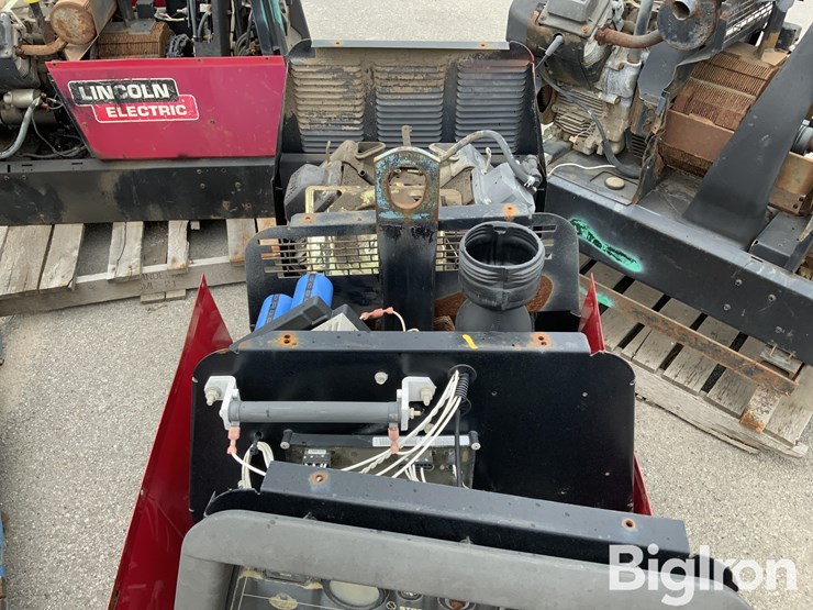 massey-ferguson-730-image-18