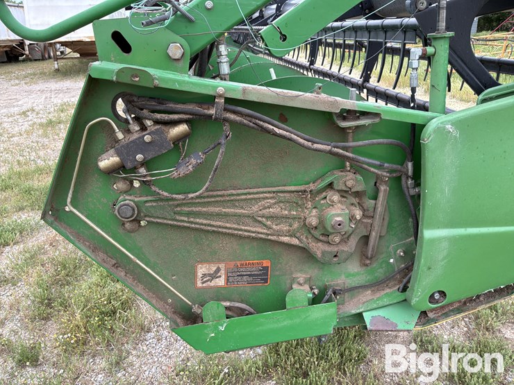 2010-john-deere-630f-image-11