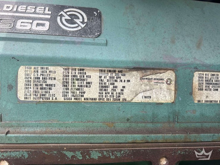 1996-freightliner-fld120-image-11