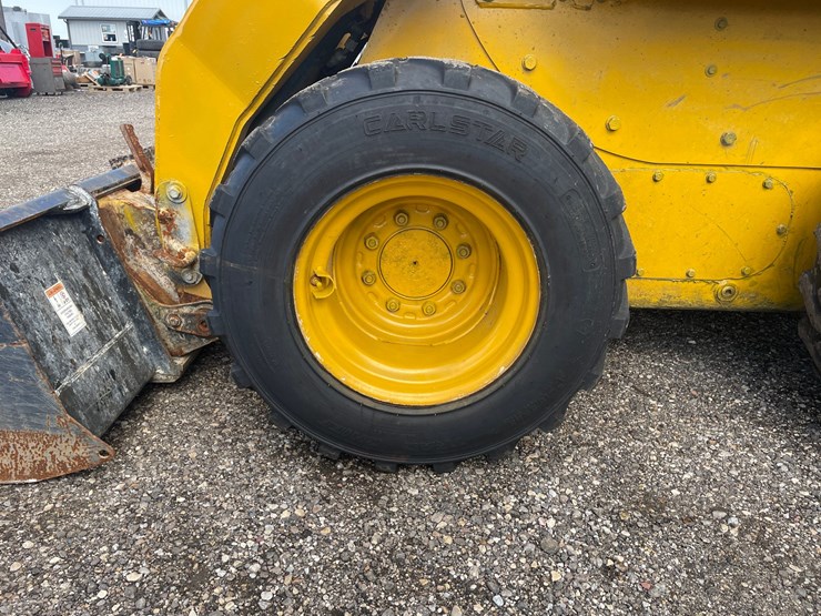 2003-caterpillar-262-image-9