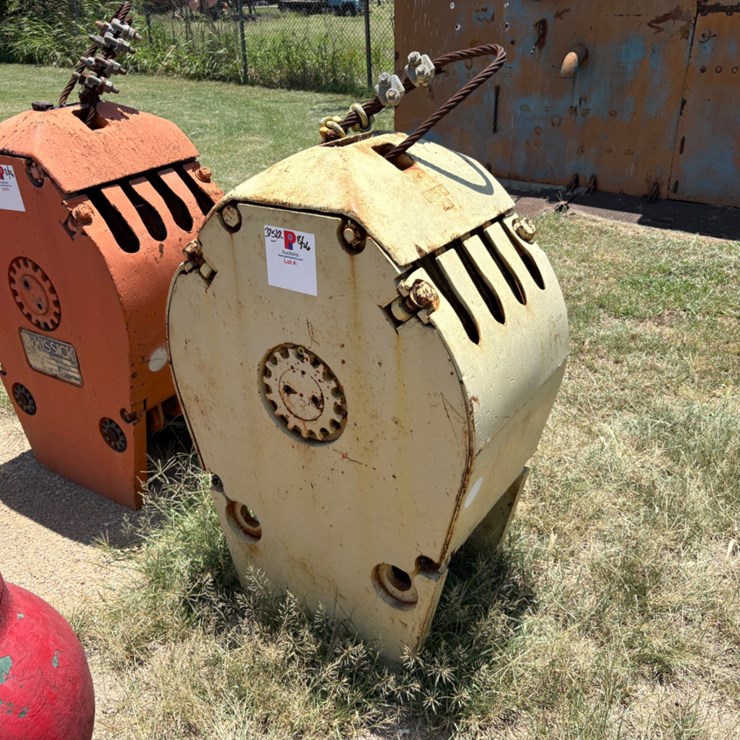 Style: 664-30 150 ton 4-sheave block