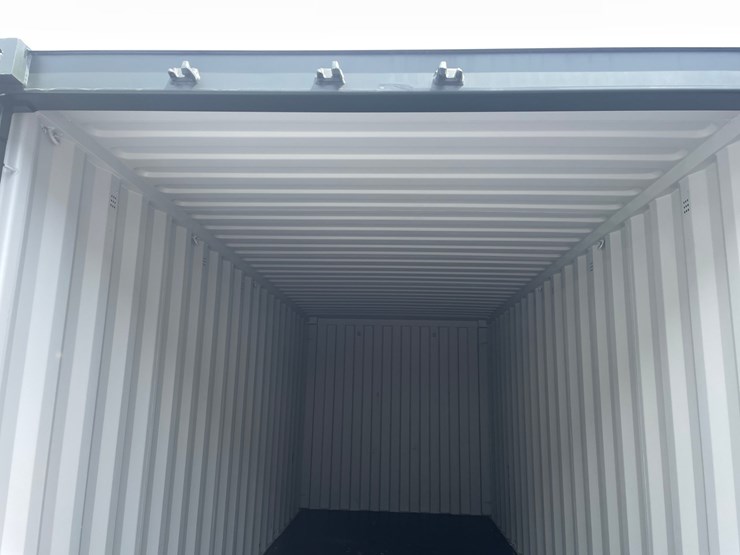 #2438-•-20'-standard-height-shipping-container-image-12