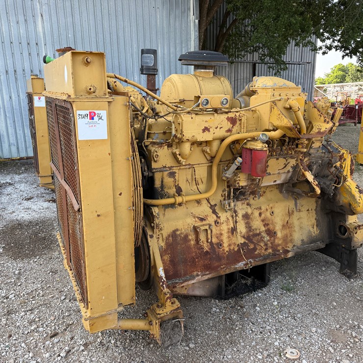 CATERPILLAR D353