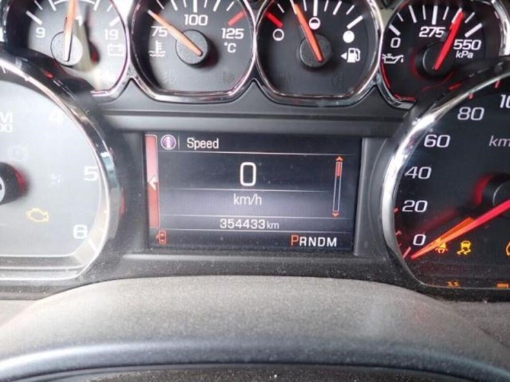 2014-gmc-sierra-slt-crew-cab-4x4-pickup-truck-3gtu-image-11