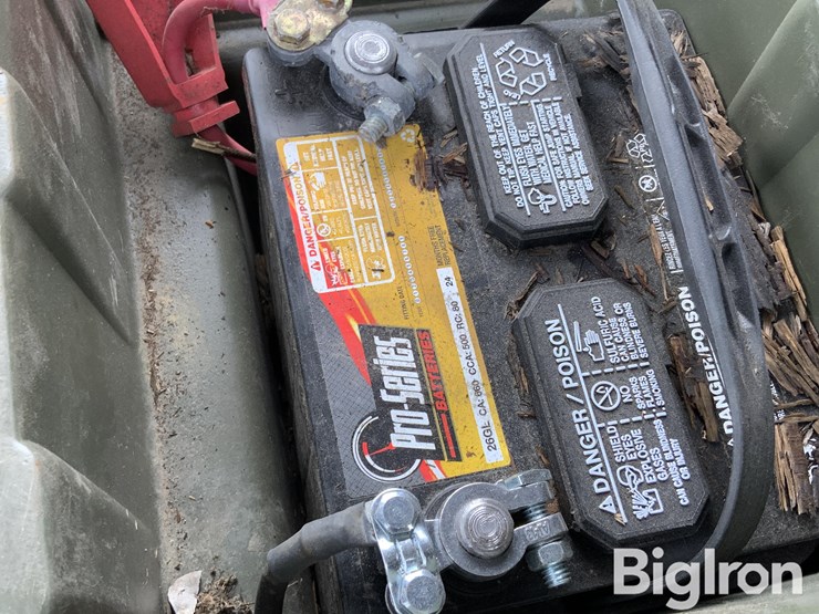 2016-massey-ferguson-730-image-19