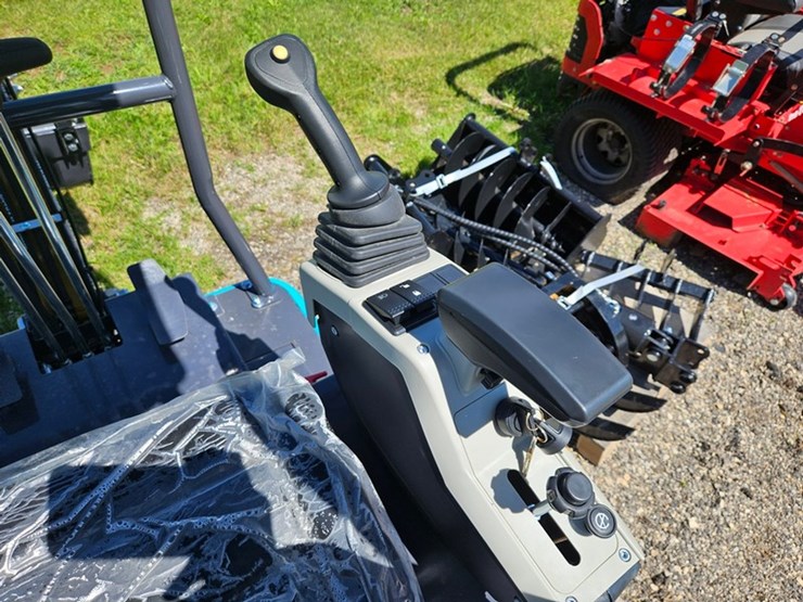 #319-•-2025-cfg-mx15r-mixi-excavator-image-22