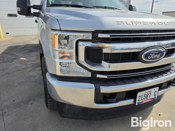 2021-ford-f250-xlt-image-18