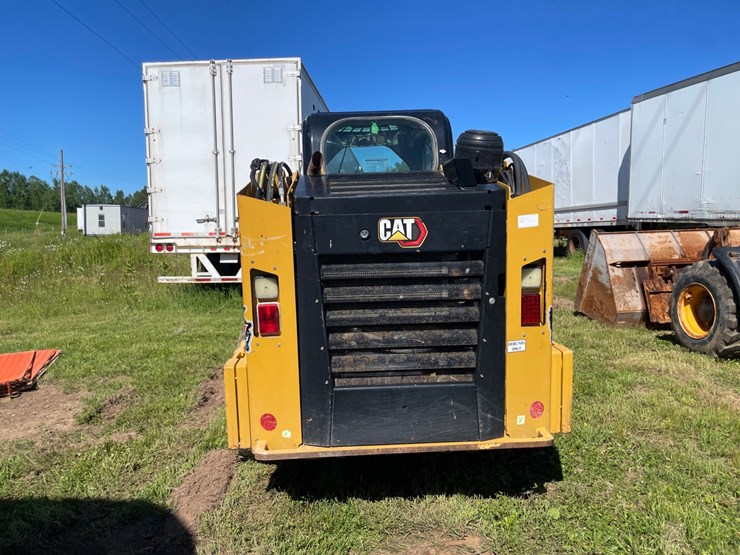 2020-caterpillar-246d3-image-4