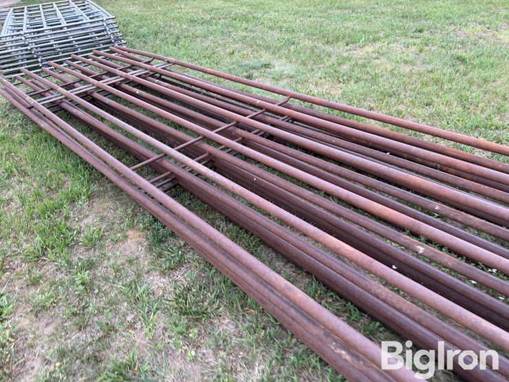 24'-6-bar-continuous-fence-image-11
