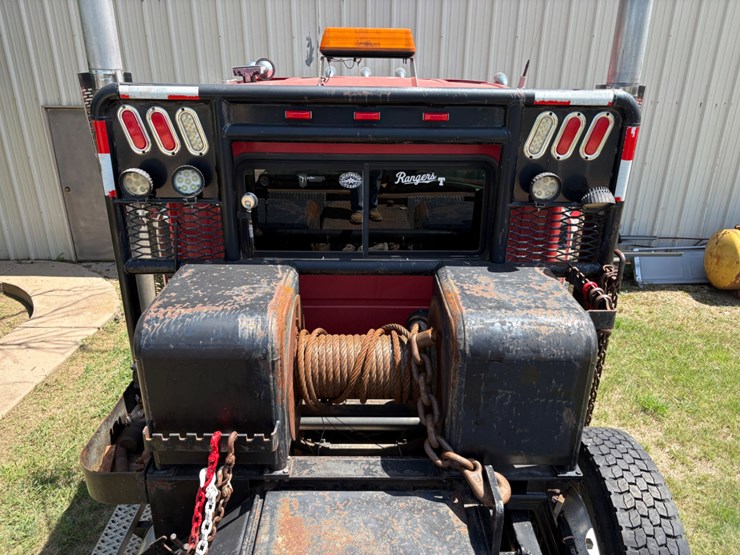 2009-mack-granite-t/a-daycab-winch-bed-truck-image-6