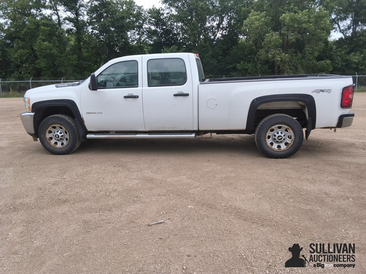 2012-chevrolet-silverado-3500-image-9