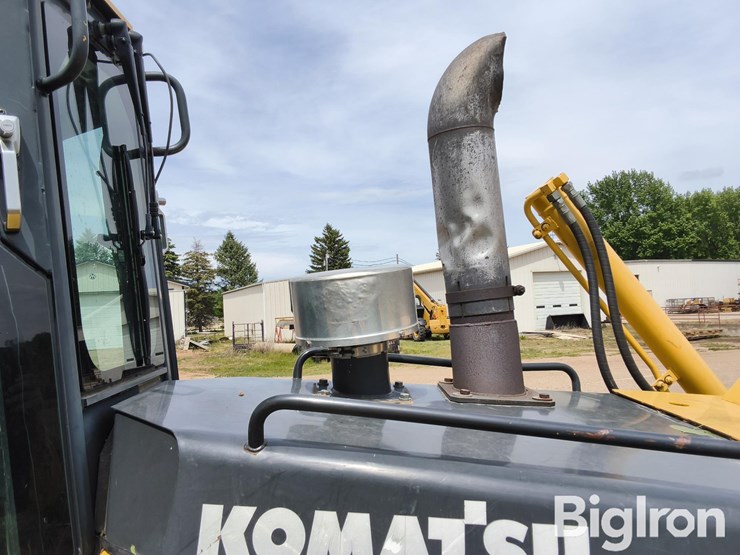 2012-komatsu-d65wx-16-image-14