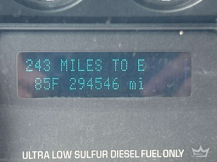 2014-ford-f550-image-10