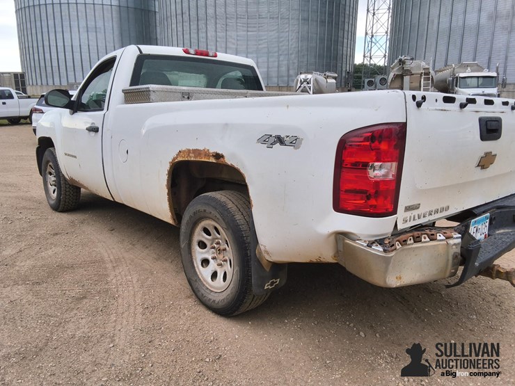 2010-chevrolet-1500-image-7