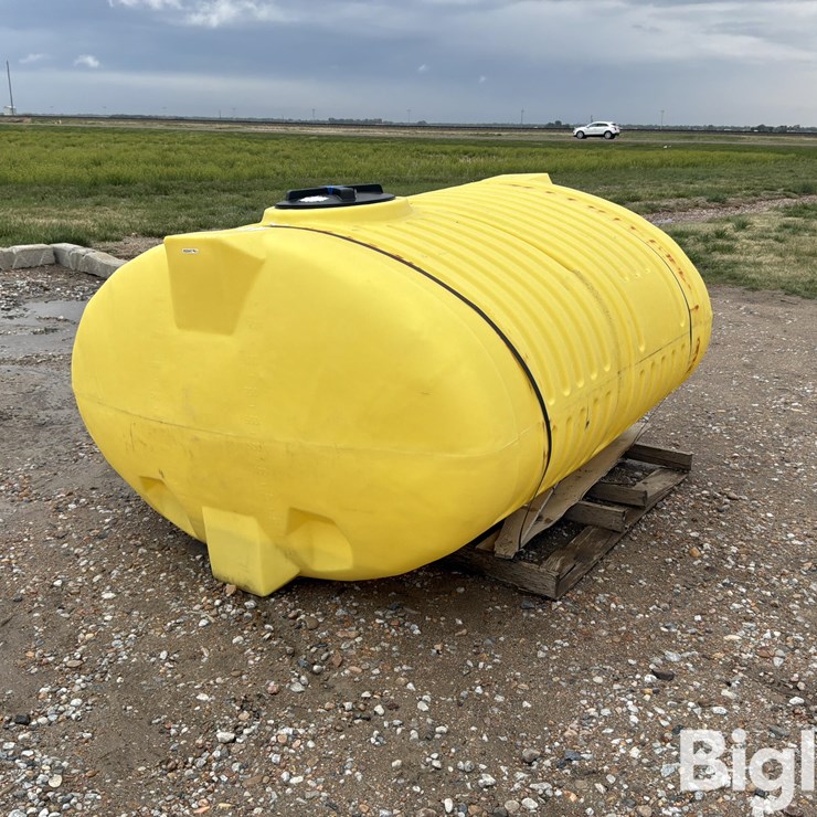Dultmeier 1000-Gal Tank