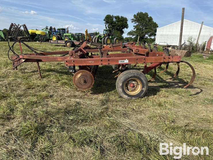 international-6500-image-8