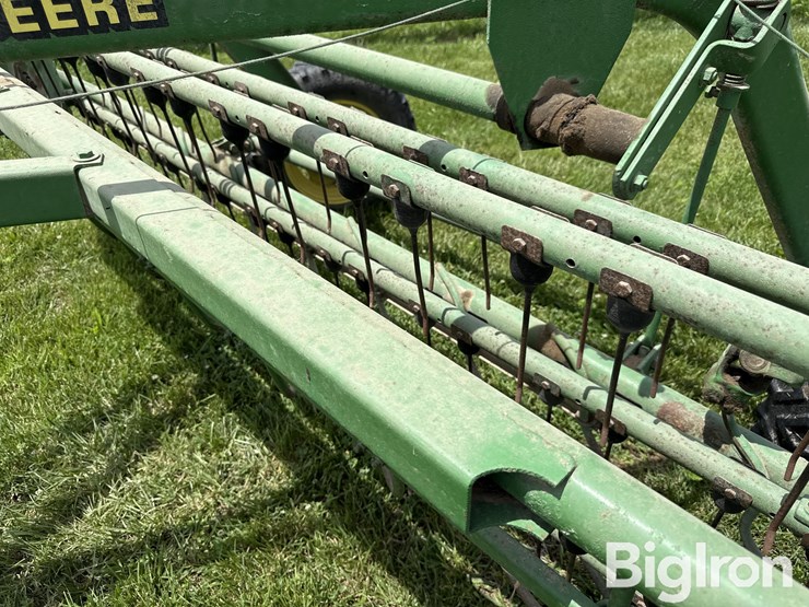 john-deere-662-image-12