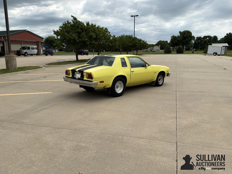 1975-chevrolet-monza-2-door-coupe-image-5