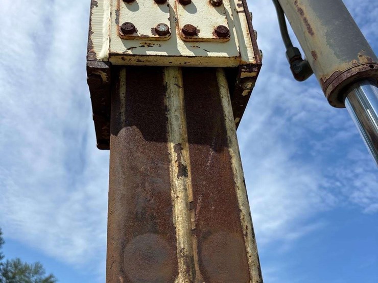 2004-terex-760b-image-18
