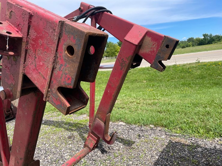 farmhand-f235-image-11