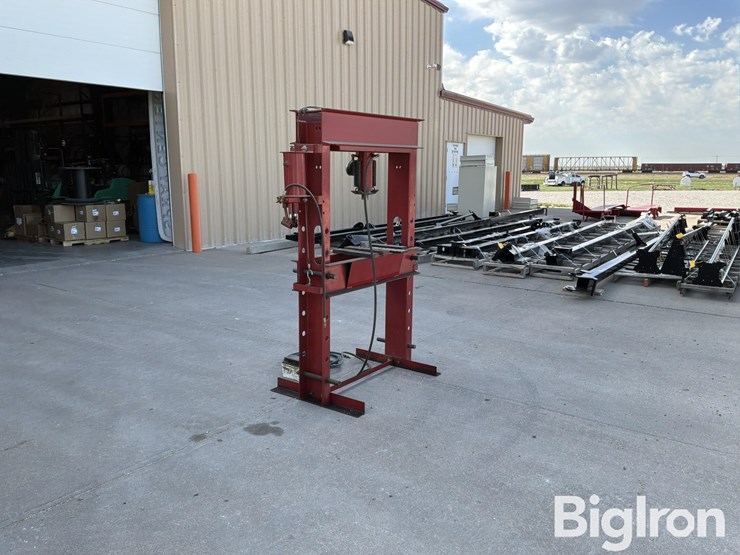 air-over-hyd-adjustable-press-image-7