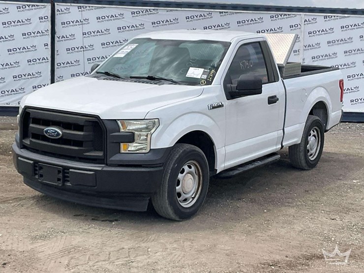 2017-ford-f150-image-1