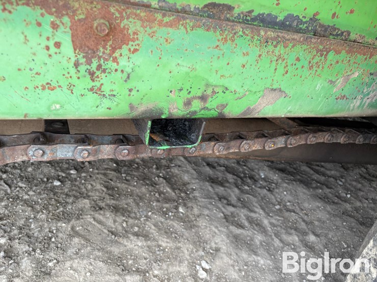 john-deere-660-image-14
